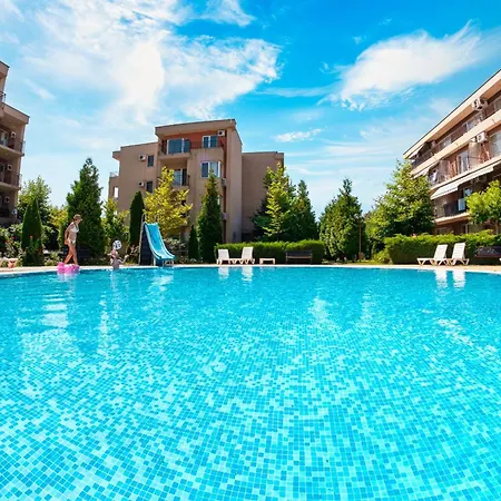 Nessebar And Apartment *