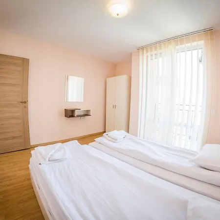 Apartment Nessebar And Sunny Beach